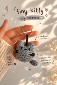 crochet cat keychain 🐱🧶